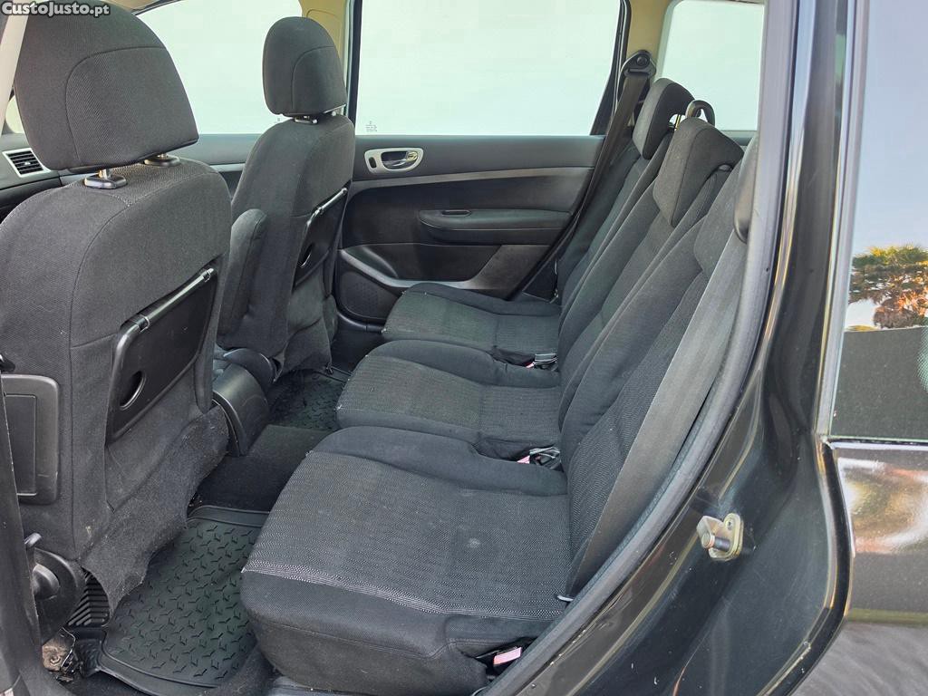Peugeot 307 Sw 7 Lugares 1.6HDi 90Cv 11/2006 — fotografia 8