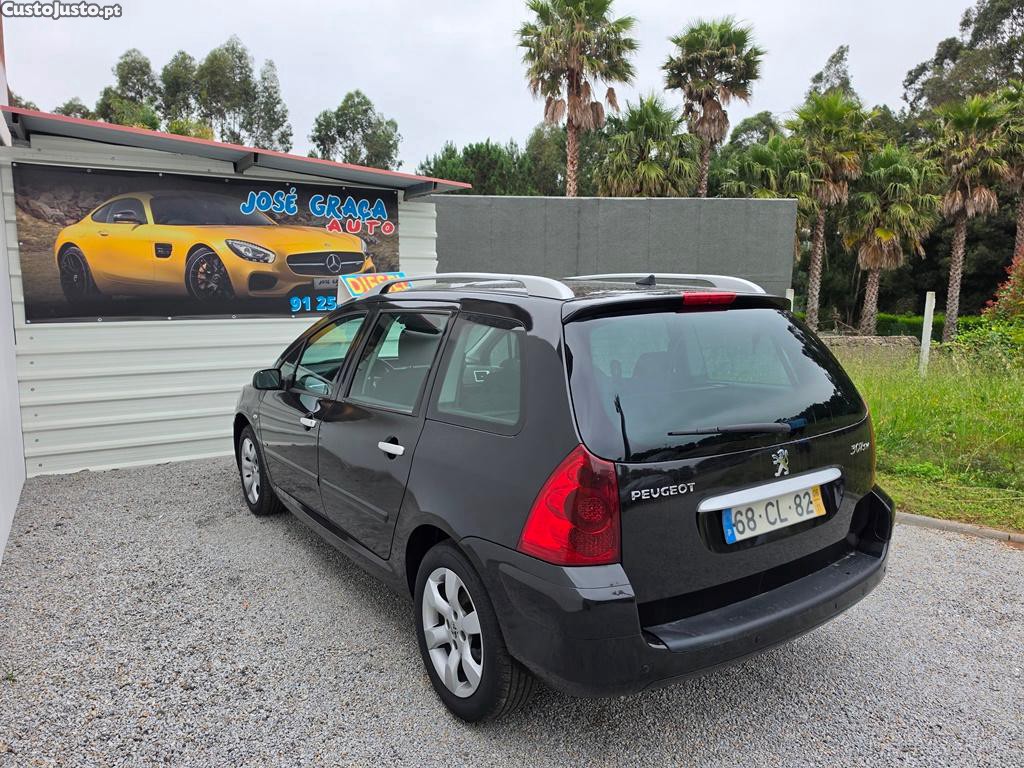 Peugeot 307 Sw 7 Lugares 1.6HDi 90Cv 11/2006 — fotografia 12
