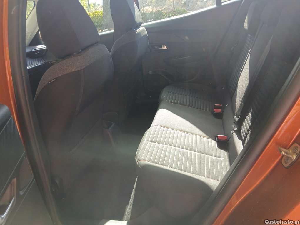 Peugeot 2008 1.2 PURETECH 102 CV ACTIVE PACK - 21 — photo 5