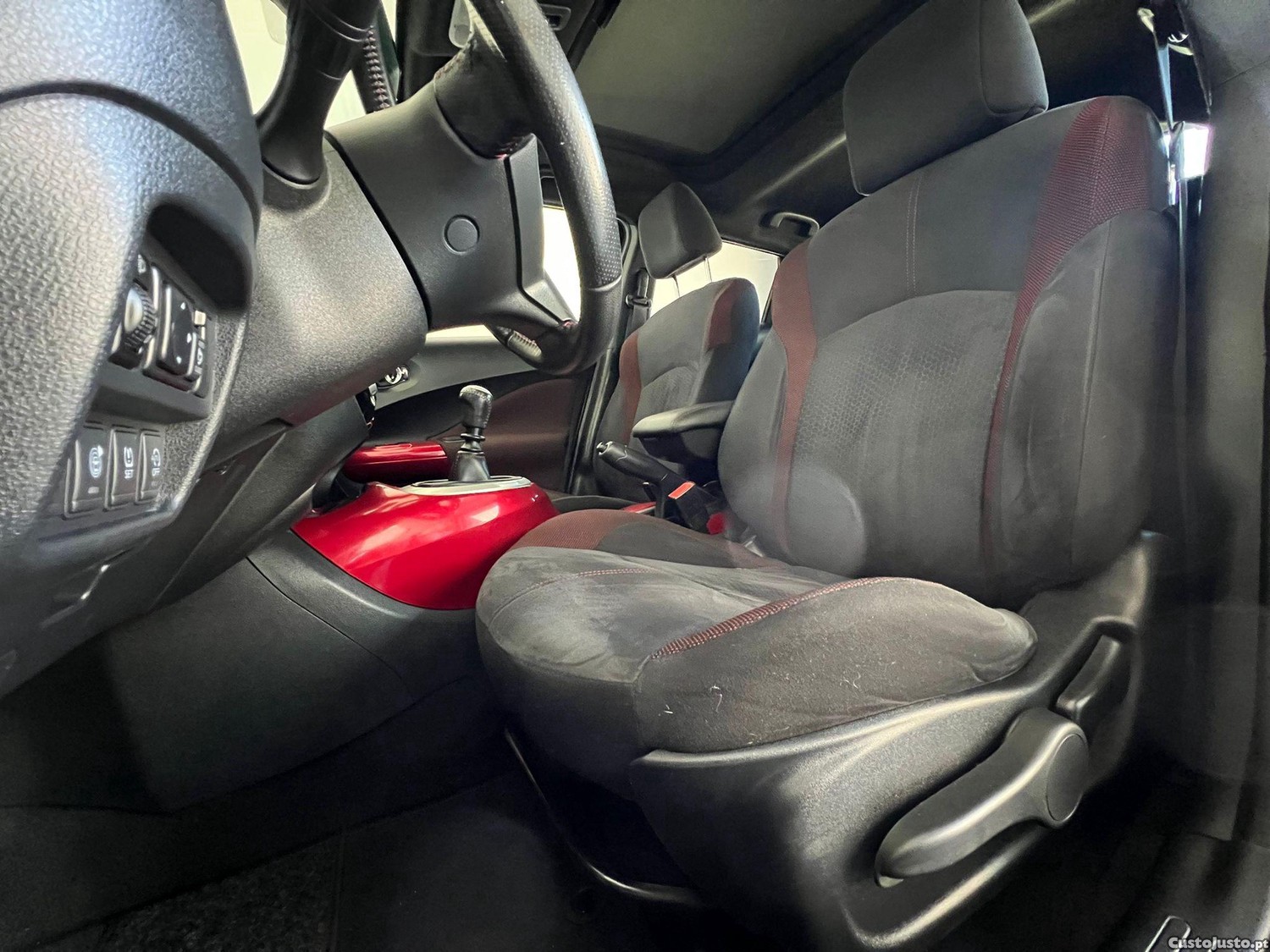 Nissan Juke 1.2 DIG-T Acenta — fotografia 18