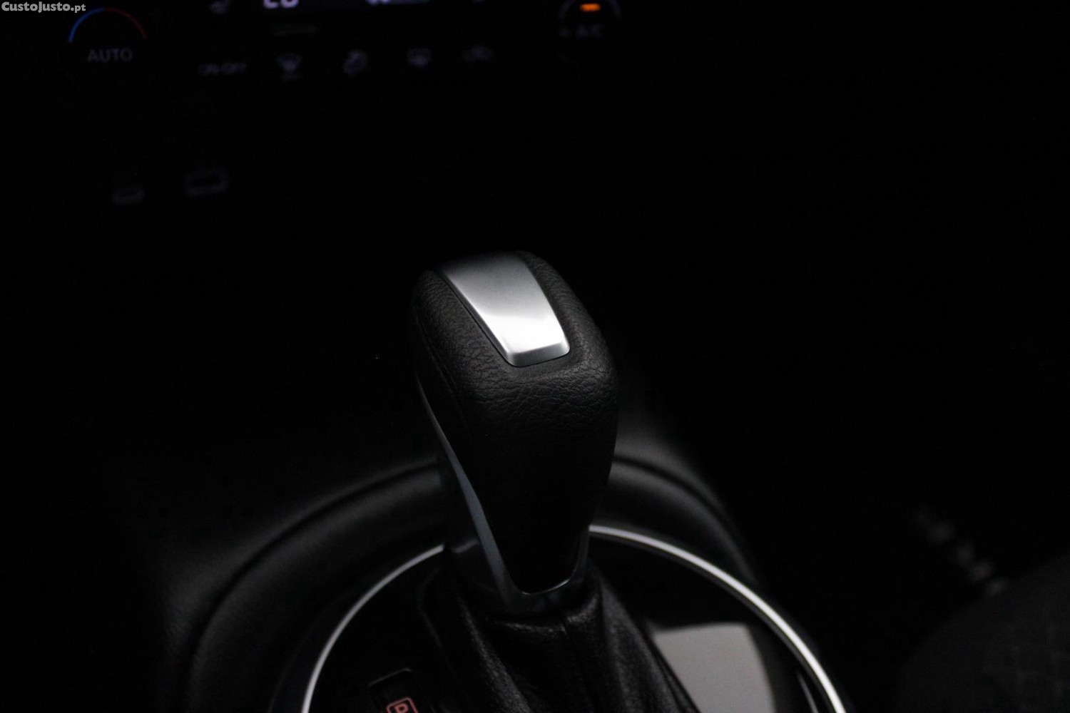 Nissan Juke 1.0 DIG-T ACENTA (AUTO) — fotografia 15