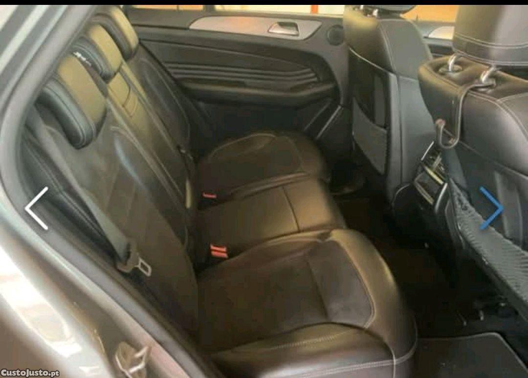 Mercedes-Benz ML 250 bluetec — fotografia 9