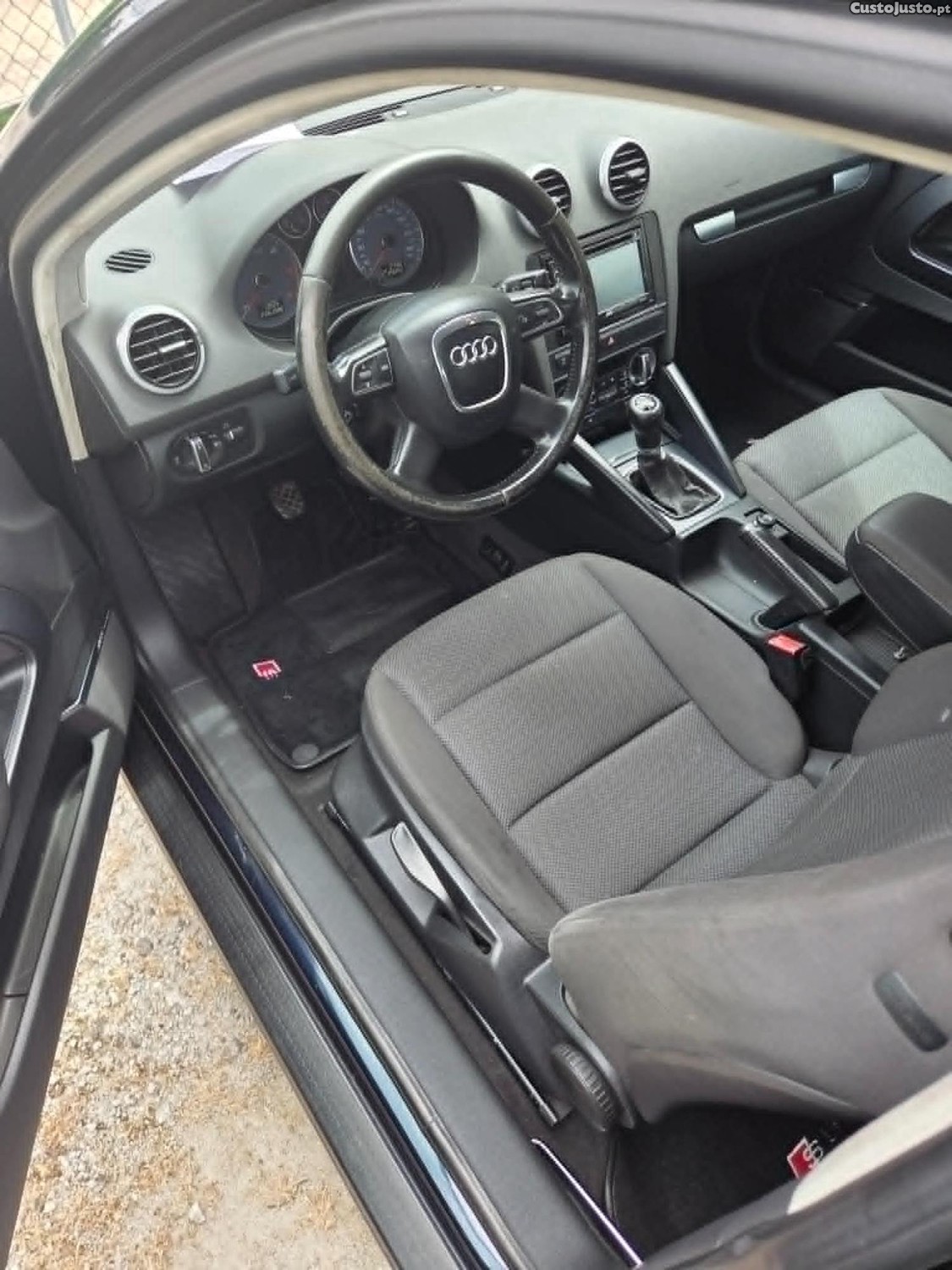Audi A3 1.6 Tdi — fotografia 3