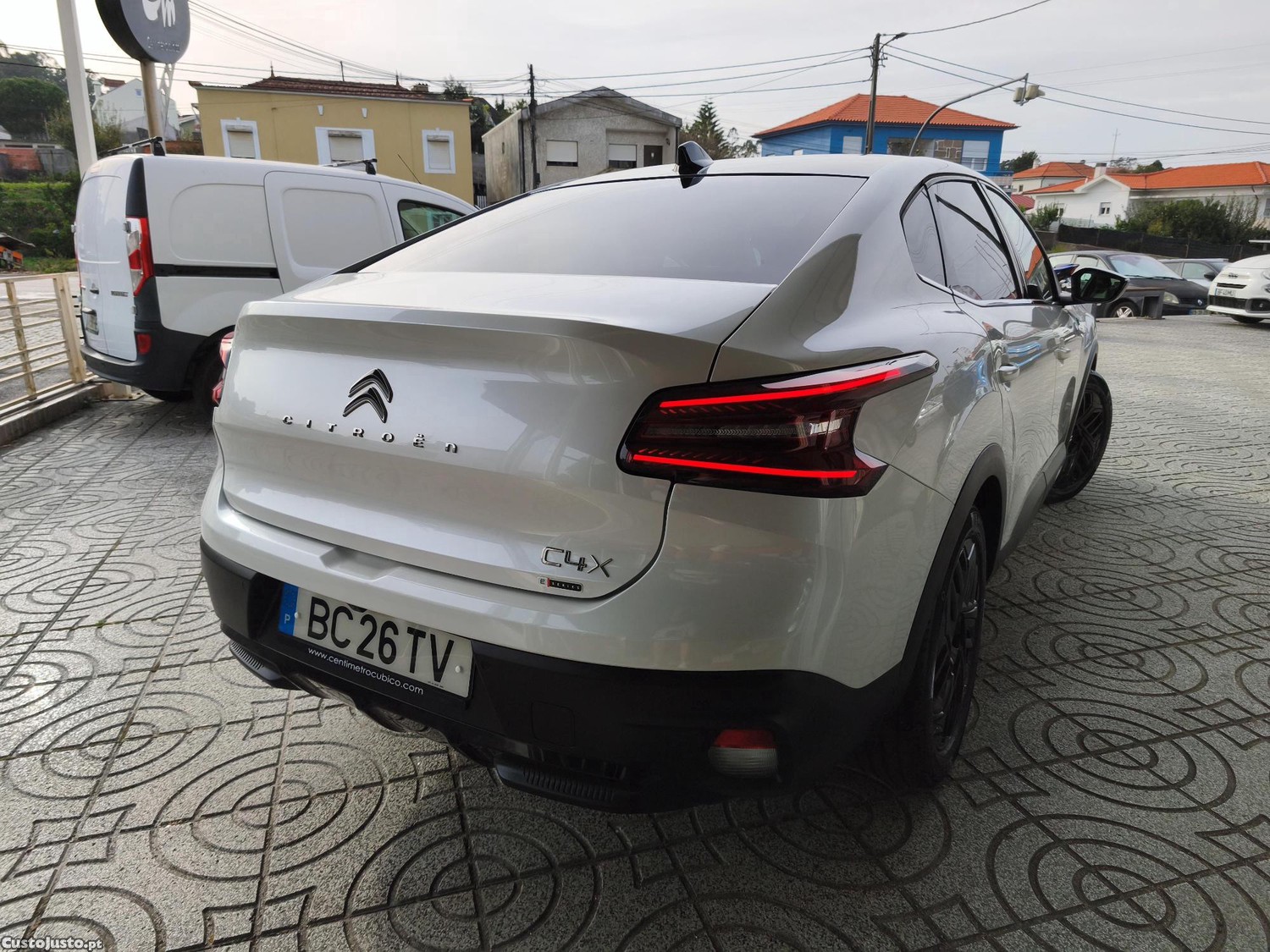 Citroën e-C4 X 54kwh 156cv E-Series Collection IVA Dedutivel - 23 — photo 5