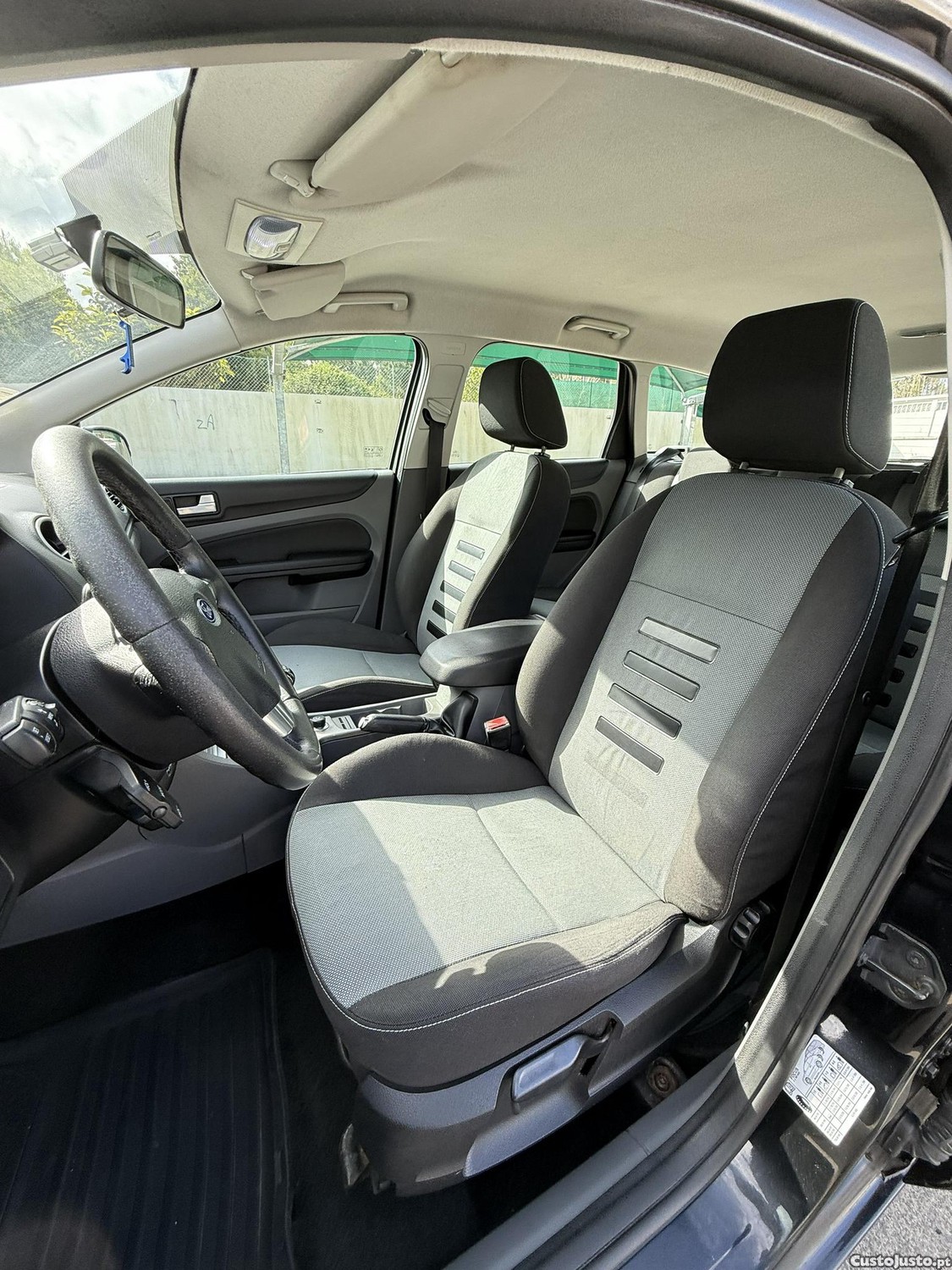Ford Focus 1.6 TDCI de 2008 — fotografia 12