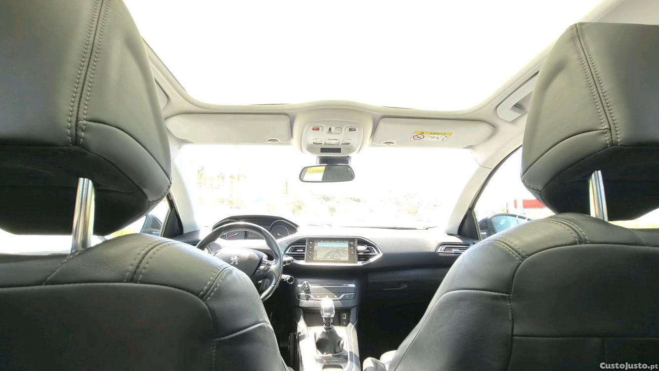 Peugeot 308 ALLURE — fotografia 2