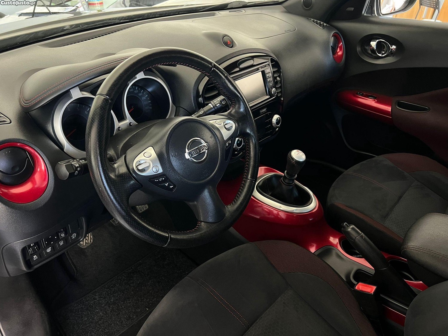 Nissan Juke 1.2 DIG-T Acenta — fotografia 17
