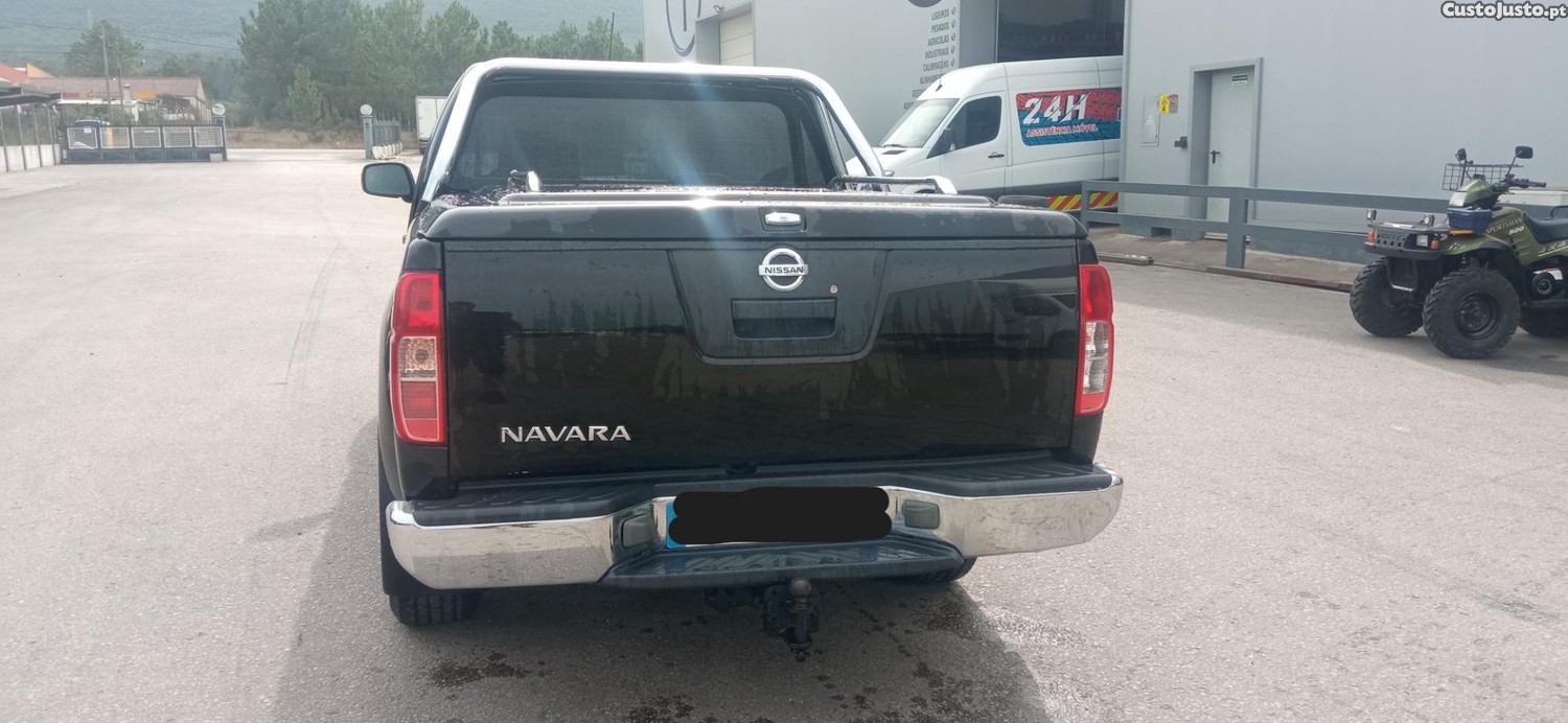 Nissan Navara 2.5 — fotografia 10