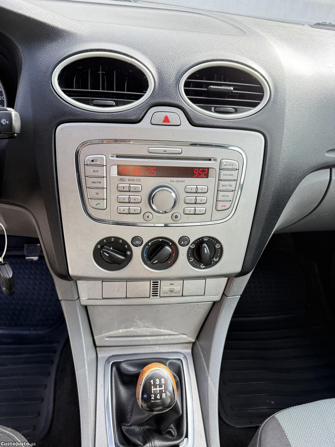Ford Focus 1.6 TDCI de 2008 — fotografia 8