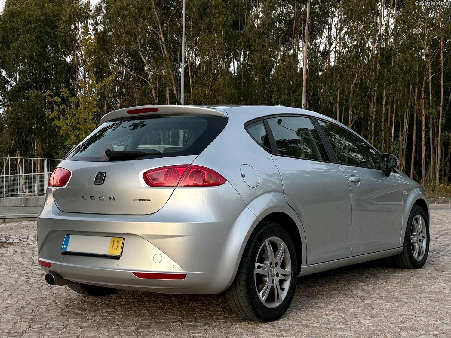 Seat Leon 1.6TDI 105cv ecomotive 183.000k - 10 foto 5