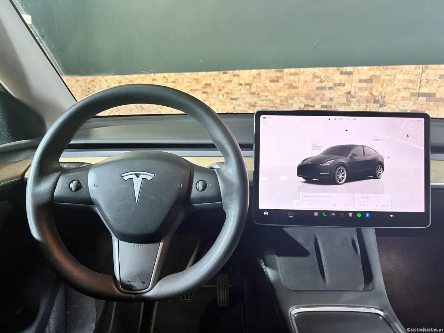Tesla Model Y RWD — fotografia 6