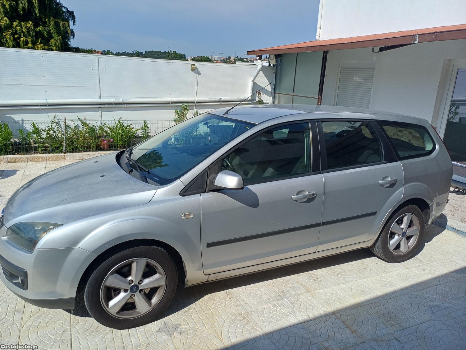 Ford Focus 1.6 tdci — fotografia 2