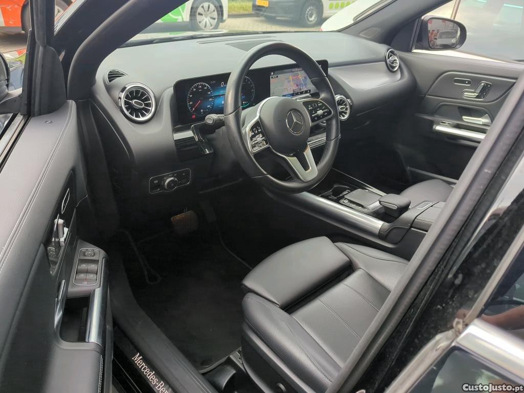 Mercedes-Benz GLA 250 Business Solution - Híbrido Plug In - 20 foto 5