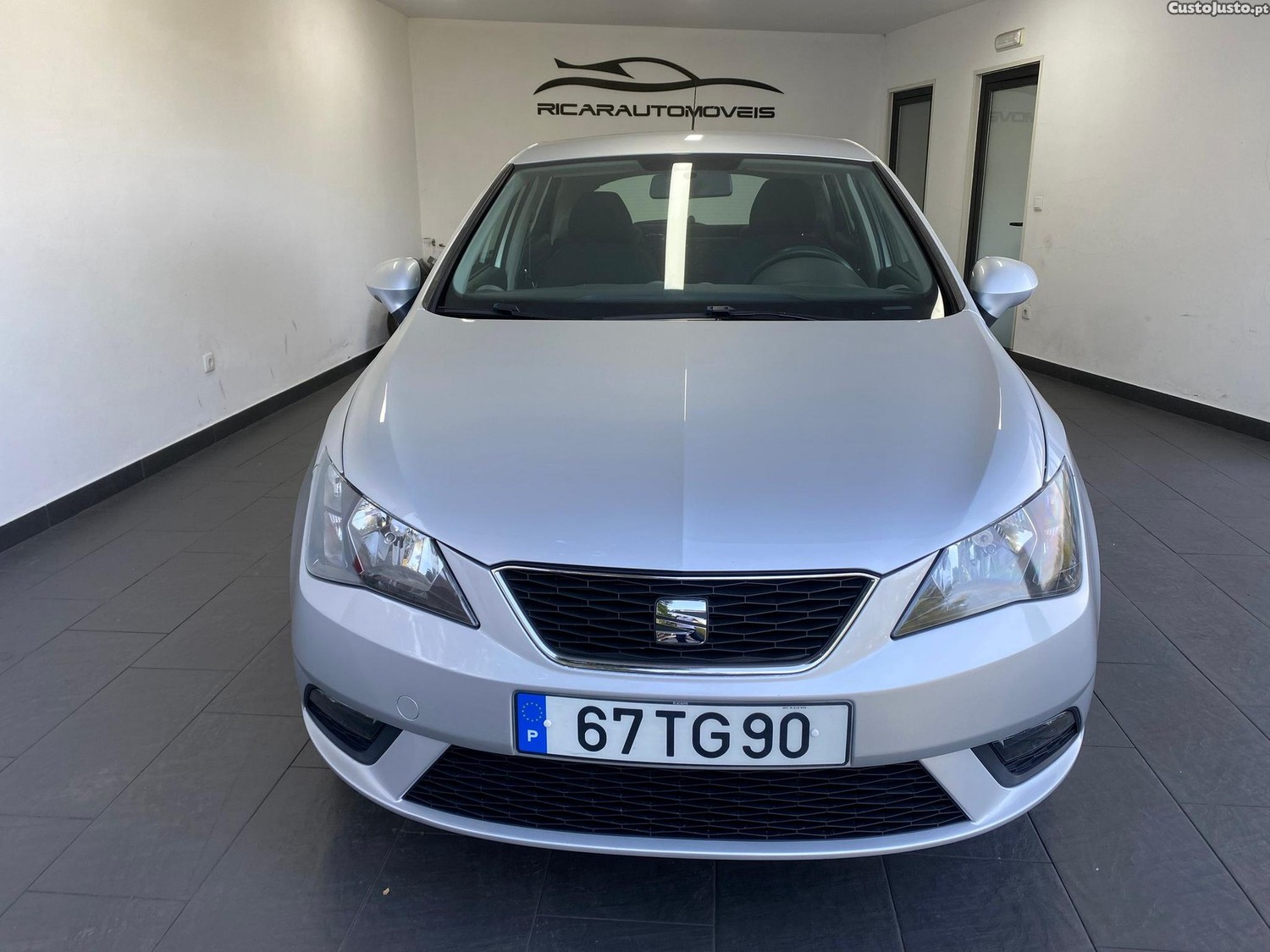 Seat Ibiza 1.4 TDi Style — photo 2