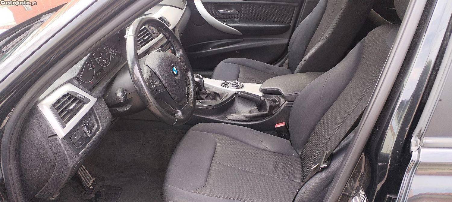 BMW 320 touring - 12 foto 4