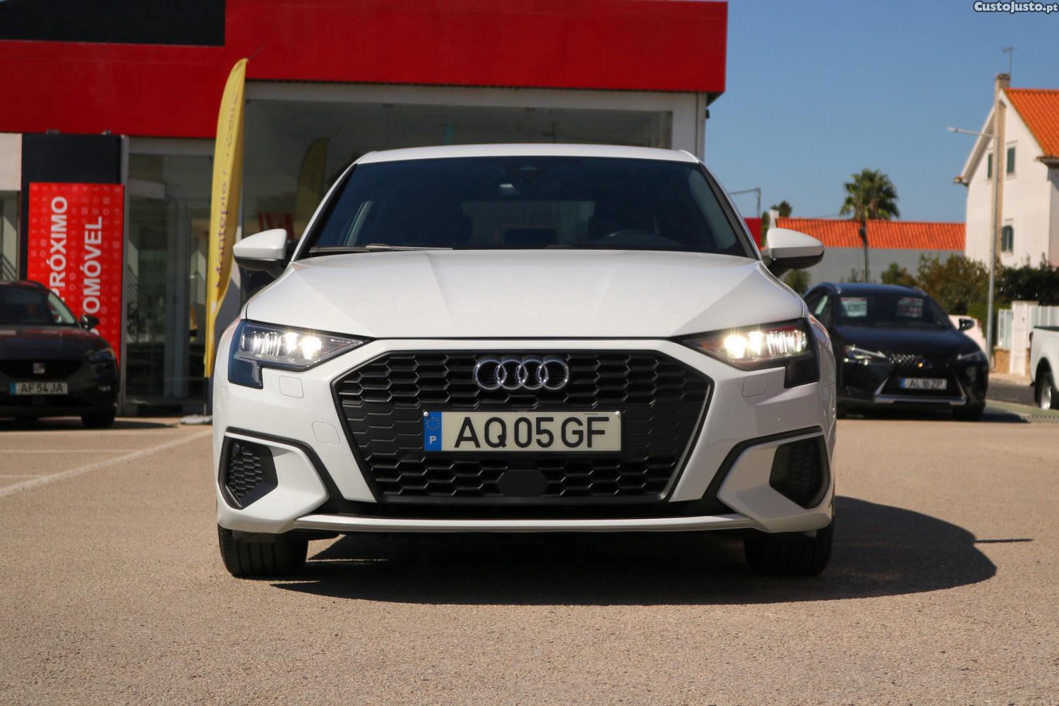 Audi A3 Limousine 30 TFSI Advanced — fotografia 57