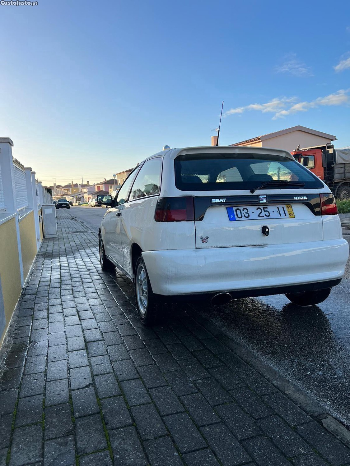 Seat Ibiza 1.9 turbo diesel 5lugares — photo 2