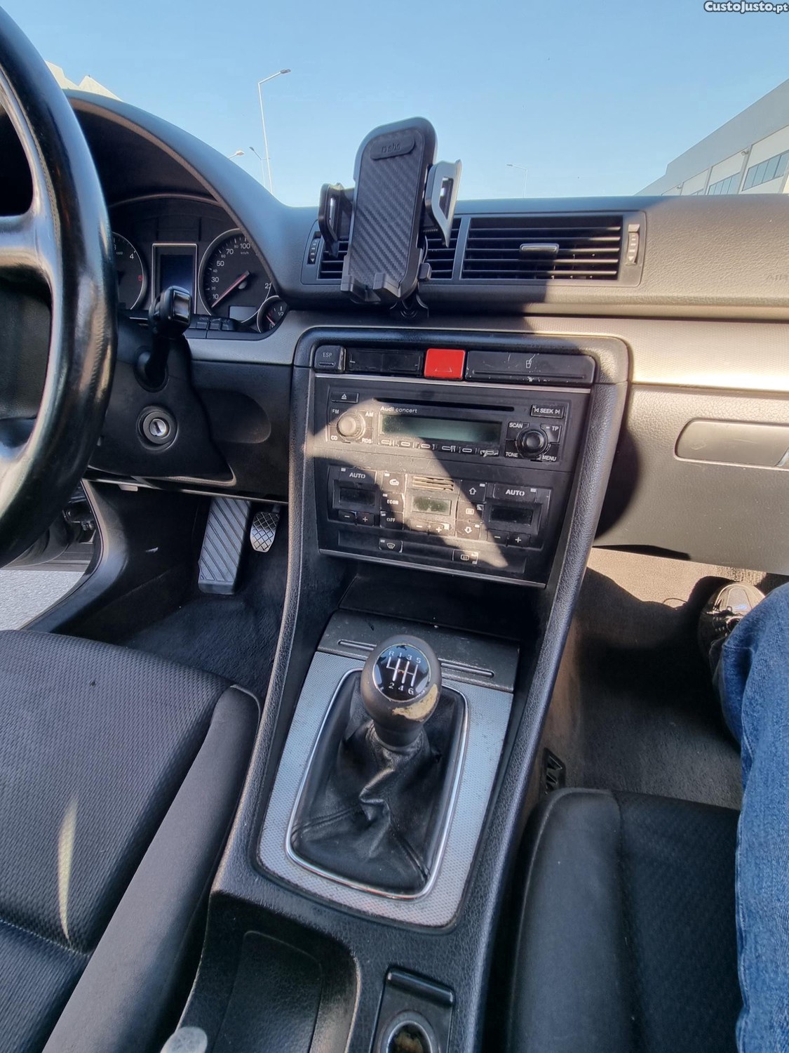 Audi A4 (8E) — fotografia 6