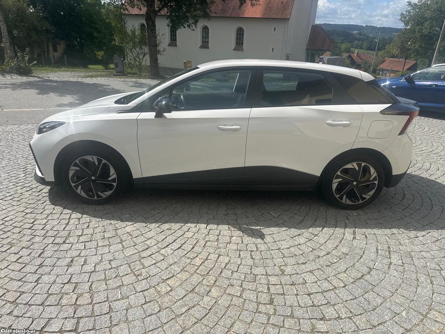 MG  MG4  51kwh standard - 24 — photo 3
