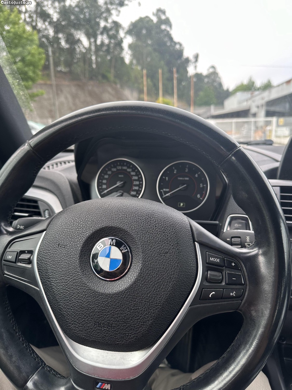 BMW 120 dA pack M — fotografia 3