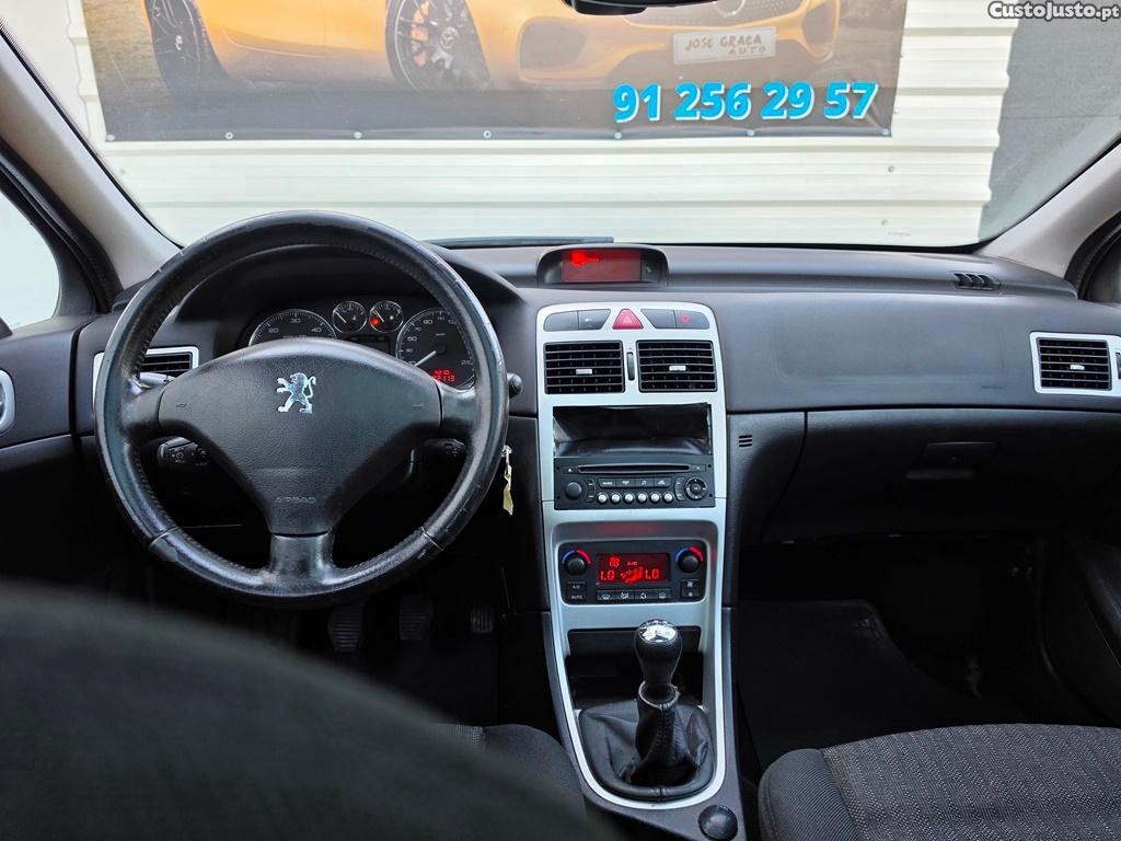 Peugeot 307 Sw 7 Lugares 1.6HDi 90Cv 11/2006 — fotografia 5