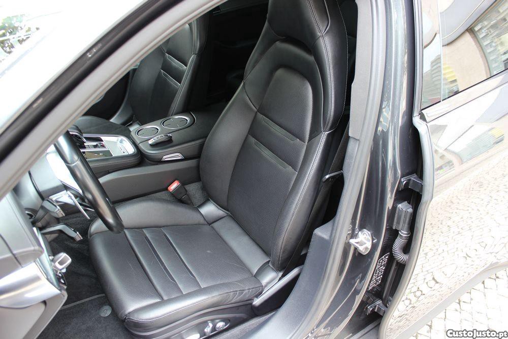 Porsche Panamera 4 S — fotografia 4