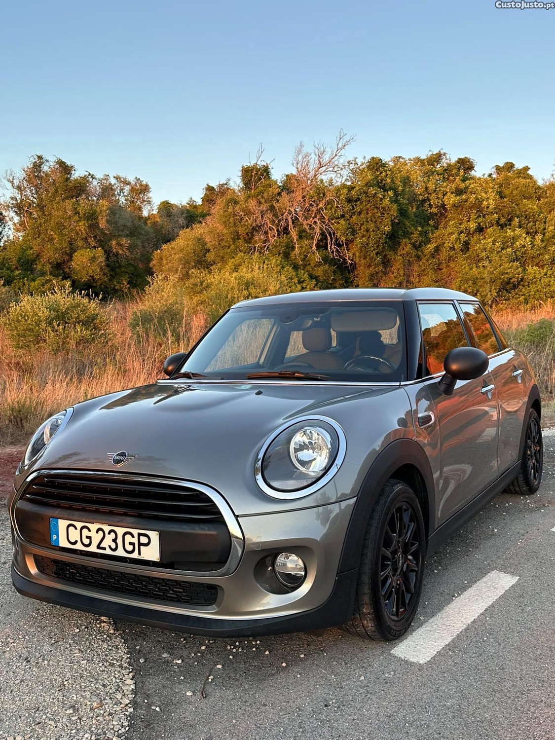 MINI One Blackyard — fotografia 9