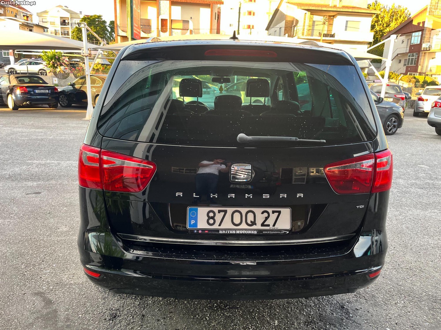 Seat Alhambra 2.0 TDi Automática - 14 — photo 2