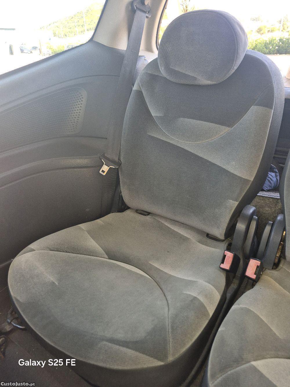 Citroën C2 1.4HDI — fotografia 2