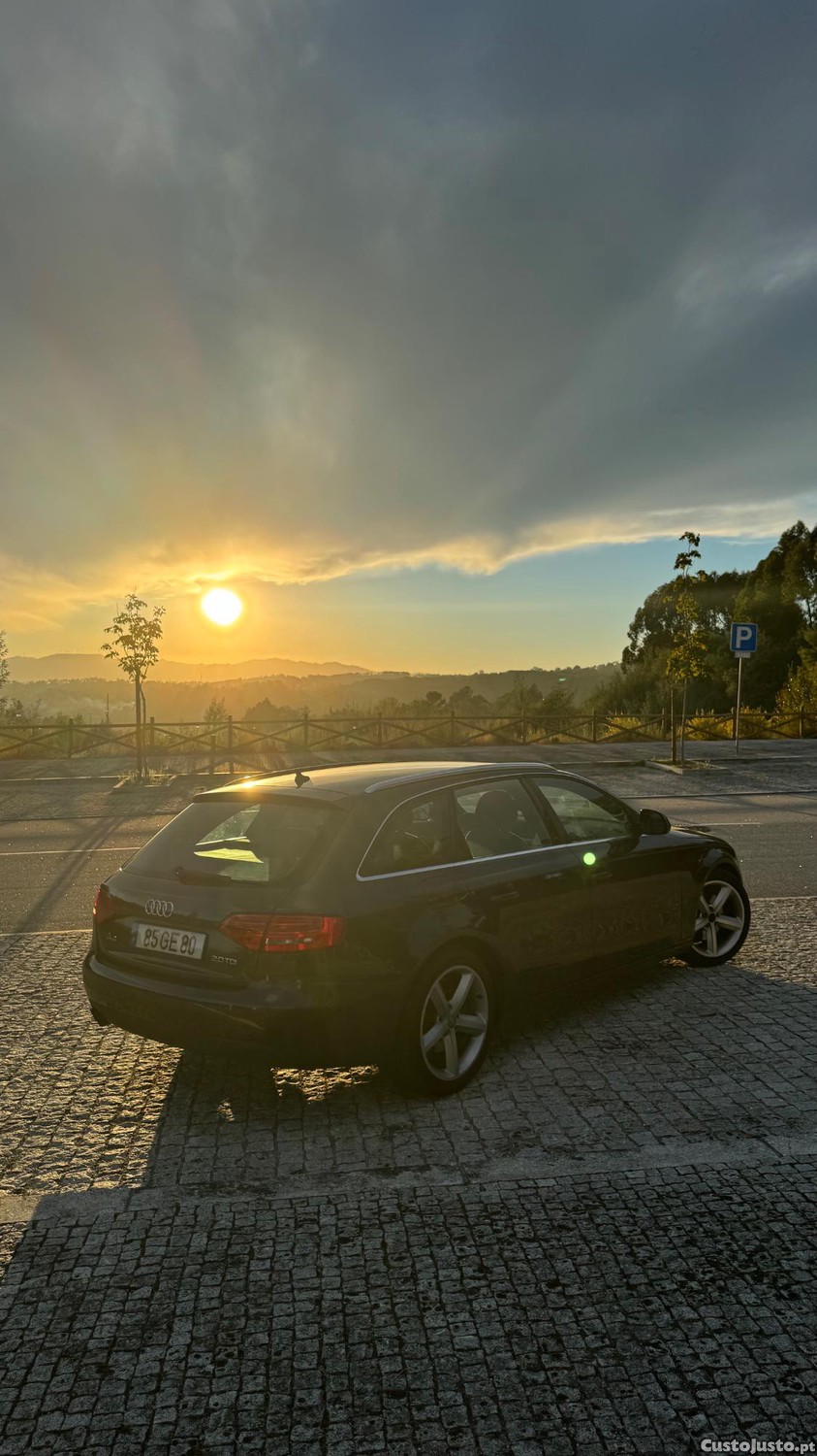Audi A4 Avant Apenas 166000 KMS — photo 4