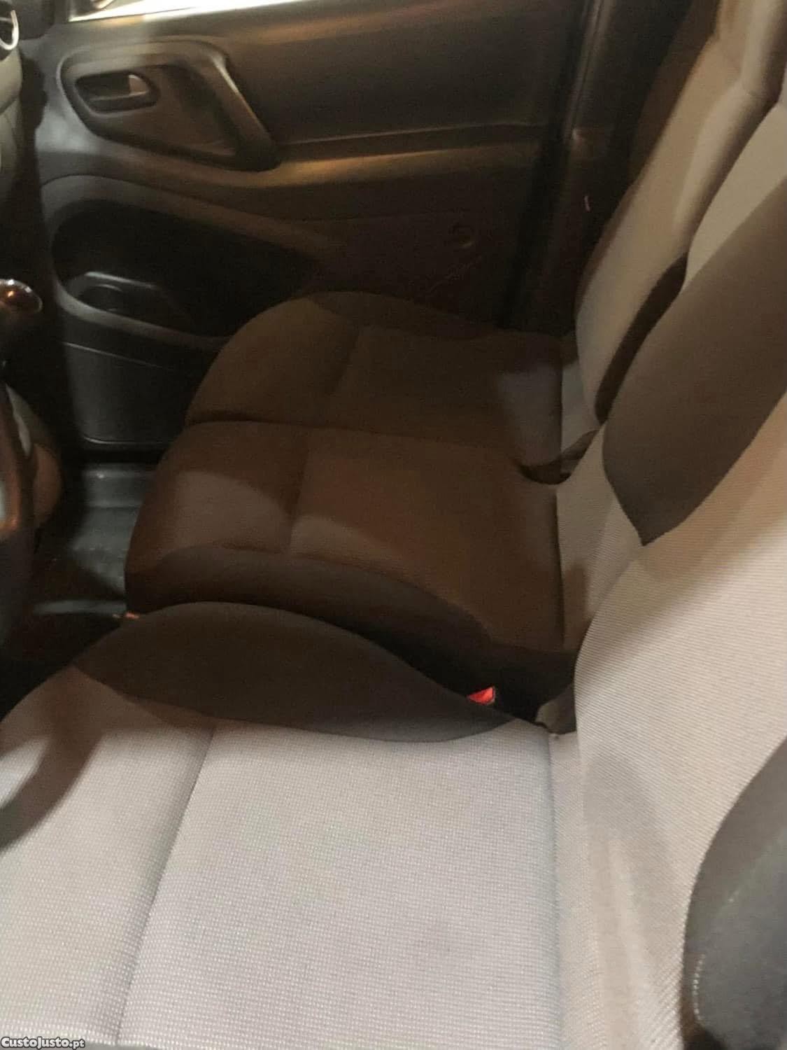 Citroën Berlingo 3 lugares - 17 — photo 5