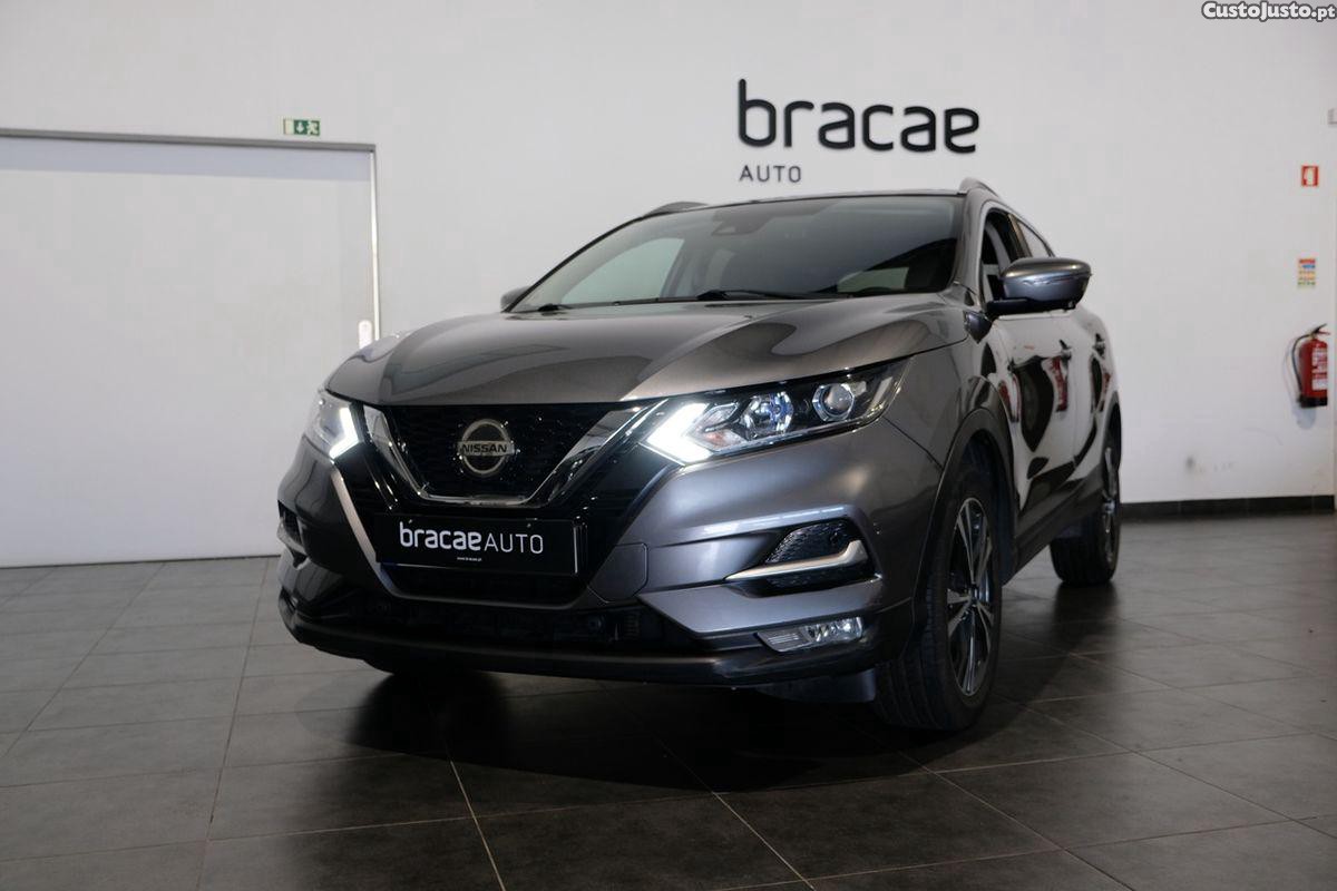 Nissan Qashqai 1.5 dCi N-Connecta J18+Led — photo 3