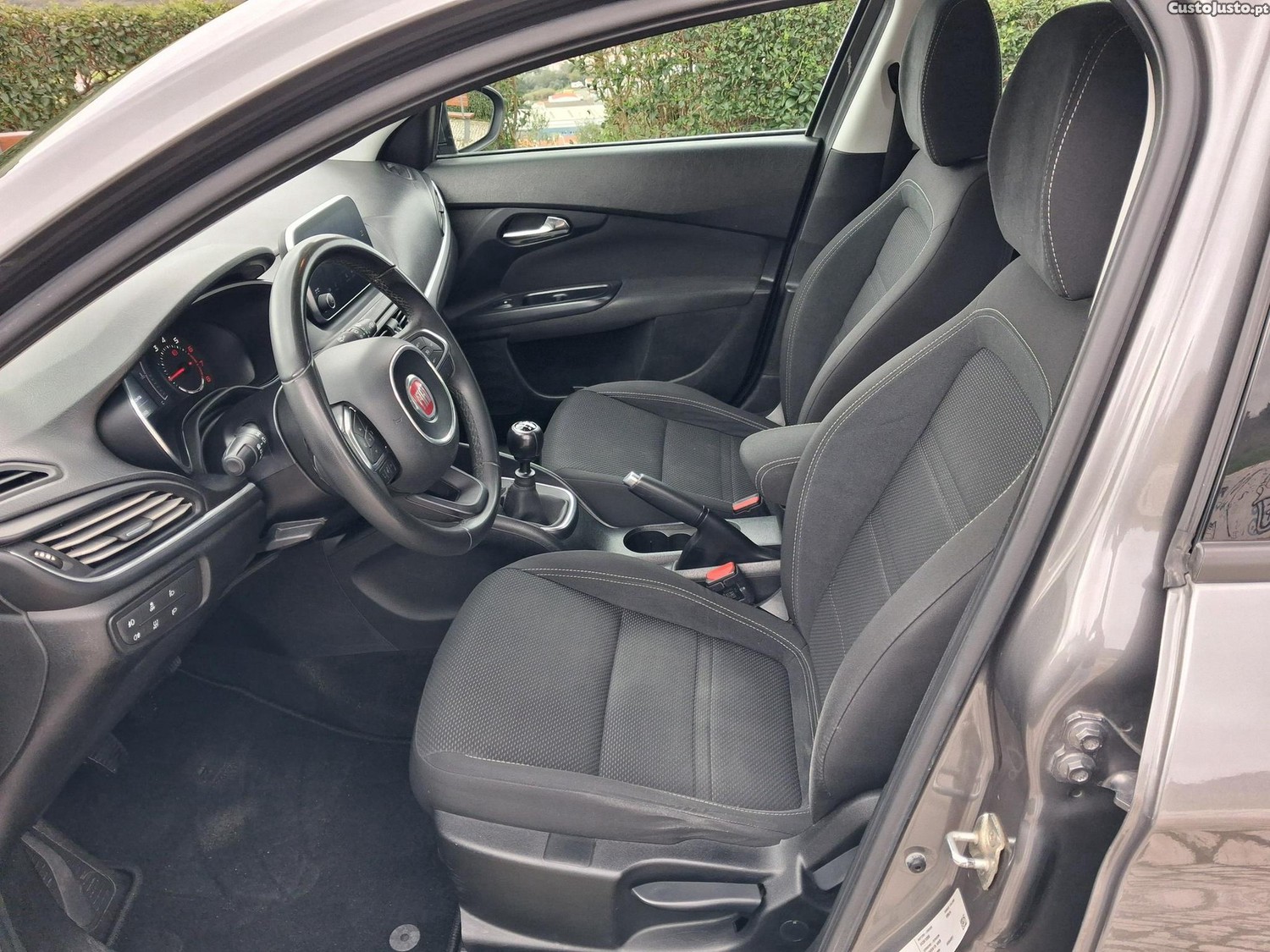 Fiat Tipo 1.4 Lounge — fotografia 12