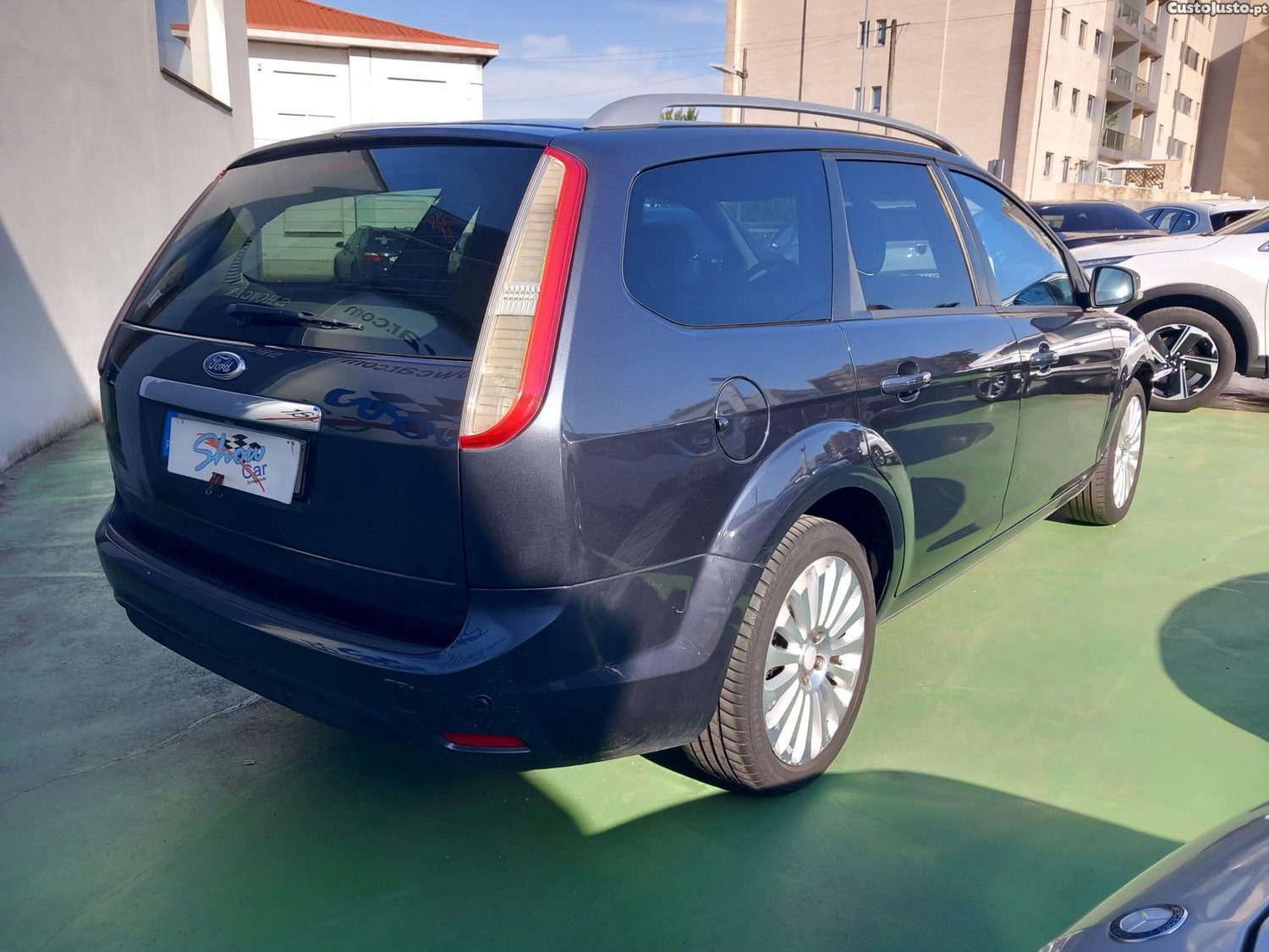 Ford Focus SW 1.6 TDCi Trend — fotografia 18