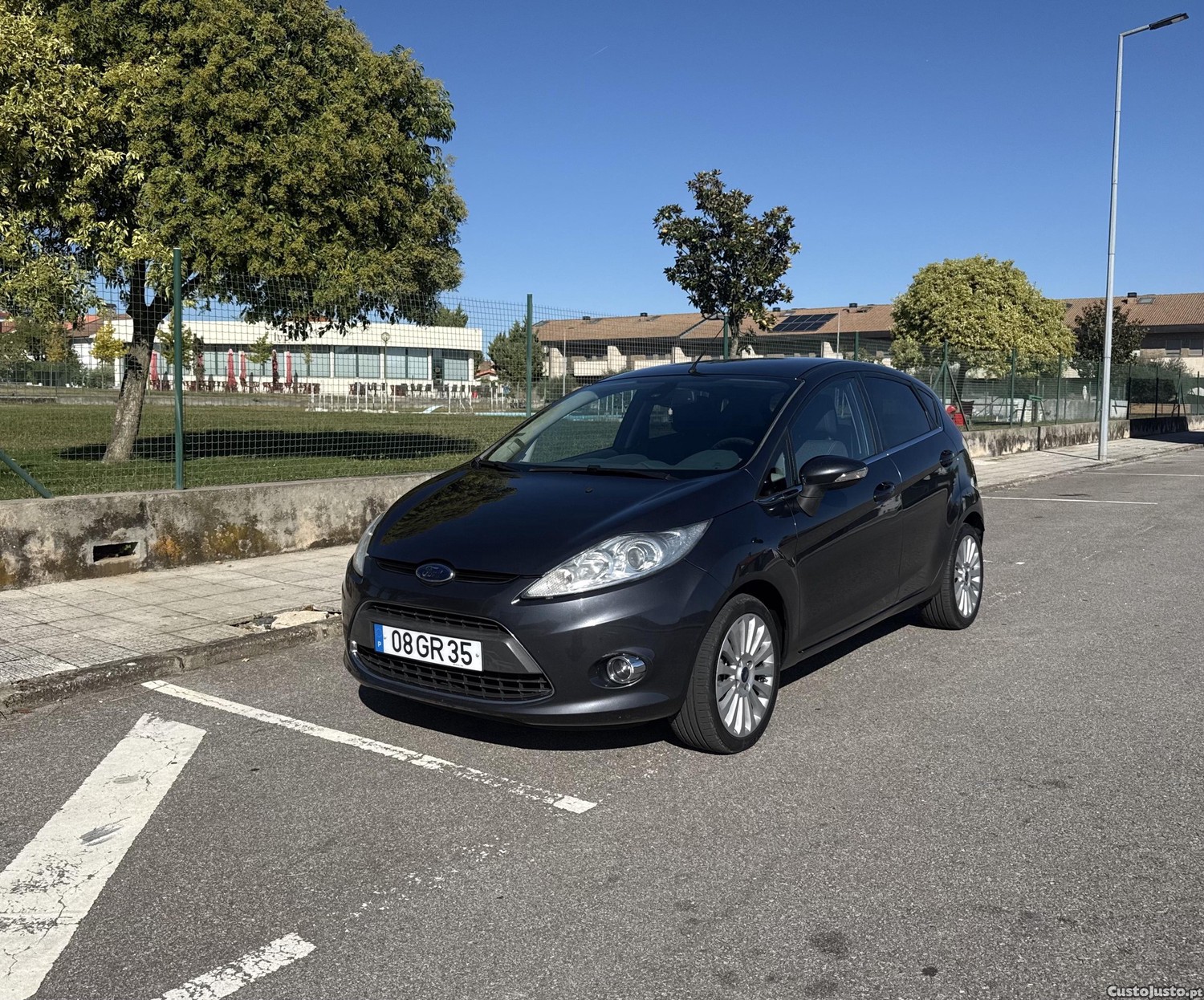 Ford Fiesta 1.6HDi 90 Titanium - 08 foto 4