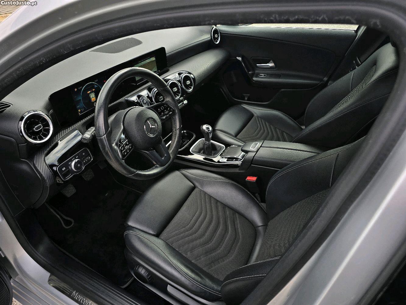 Mercedes-Benz A 180 d Style Nacional 1 Dono — fotografia 4