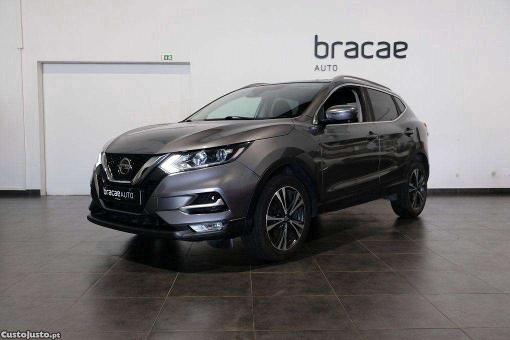 Nissan Qashqai 1.5 dCi N-Connecta J18+Led — photo 2