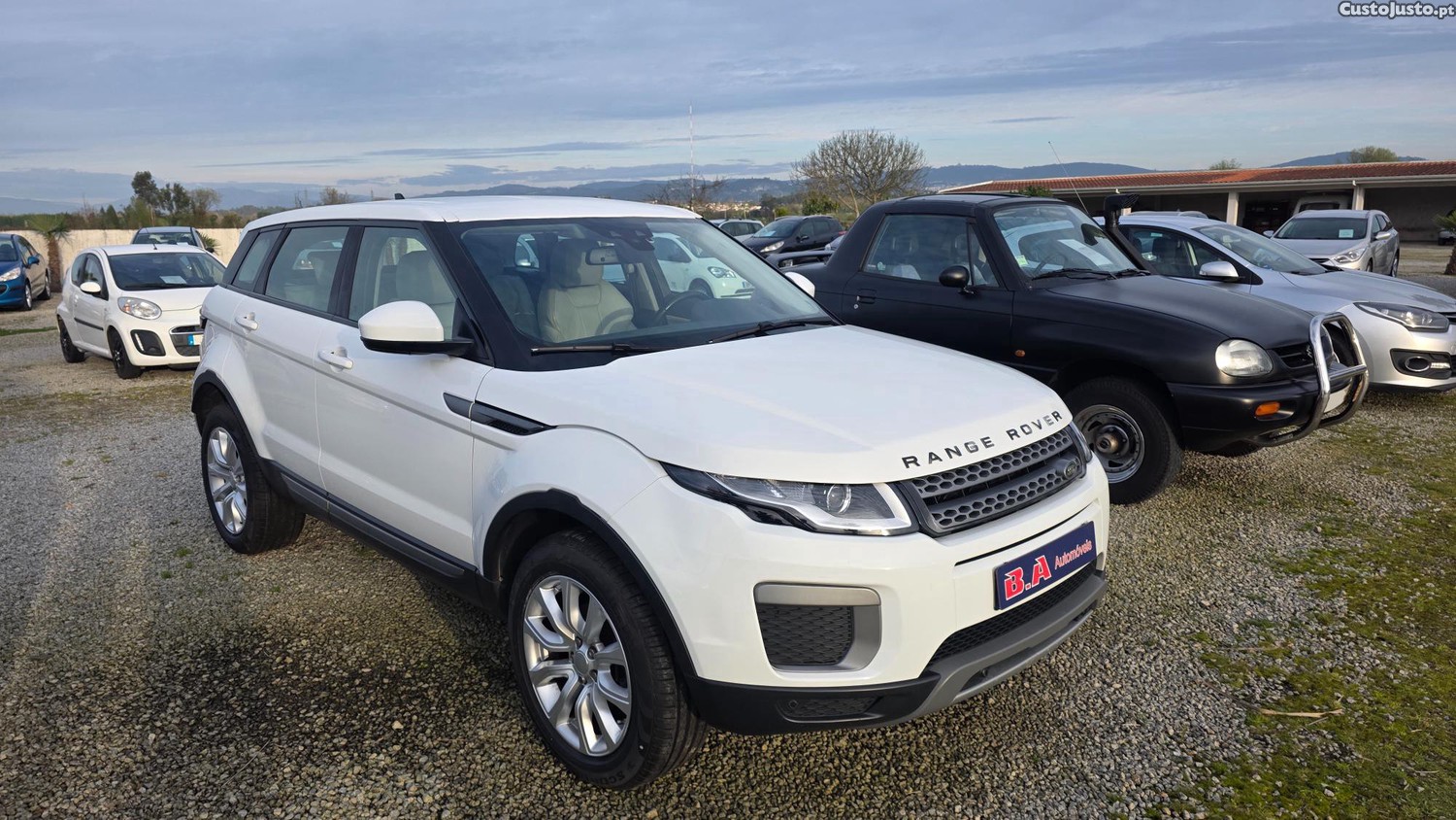 Land Rover Evoque 2.0 TD4 150cv — fotografia 9