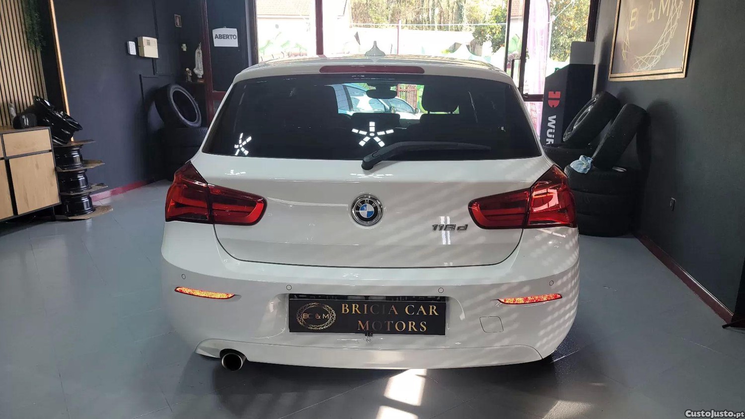 BMW 118 D m sport — fotografia 13