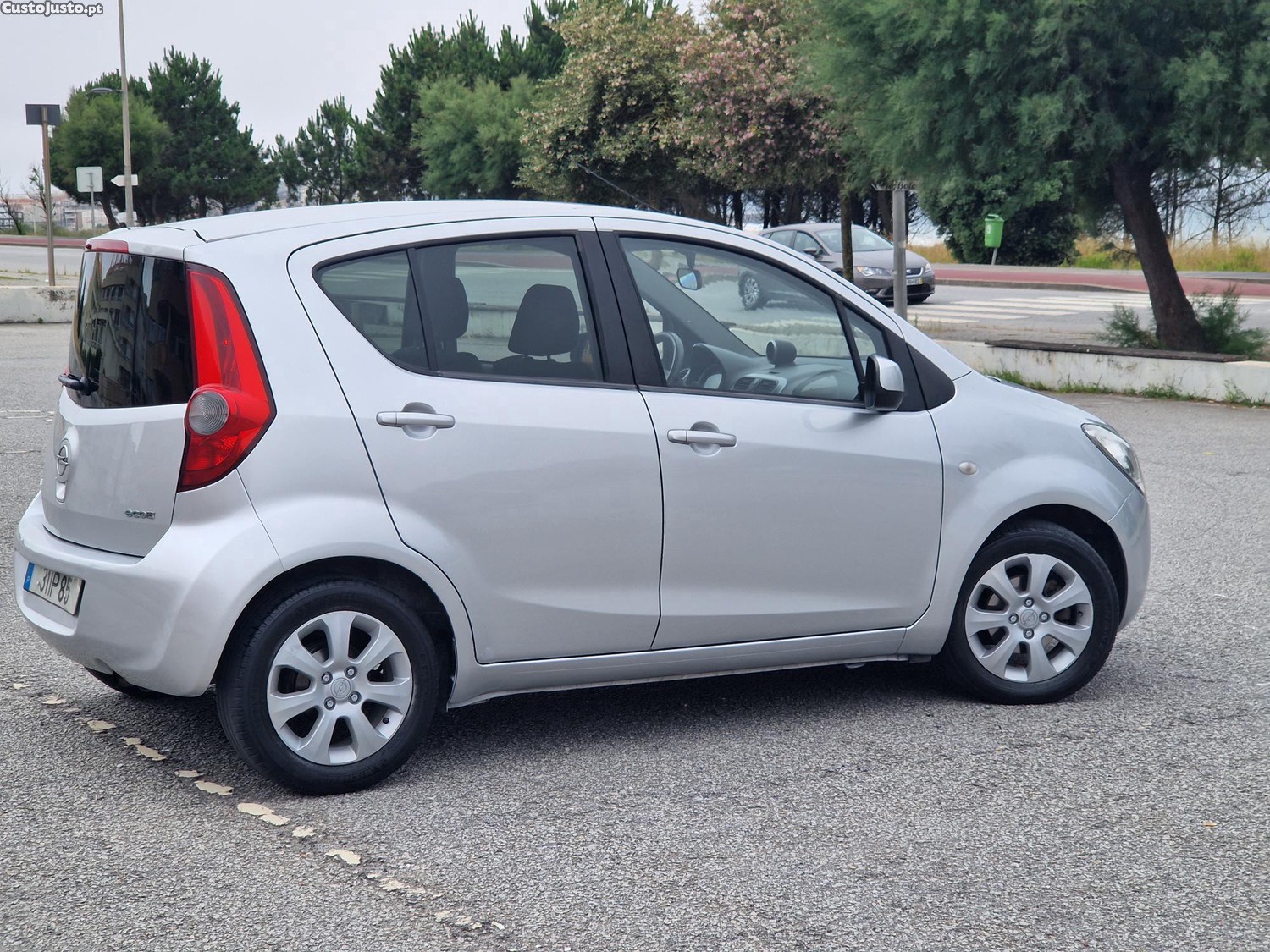Opel Agila TITANIUM — fotografia 3