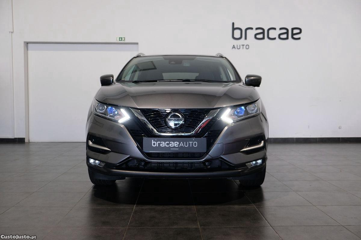 Nissan Qashqai 1.5 dCi N-Connecta J18+Led — photo 4