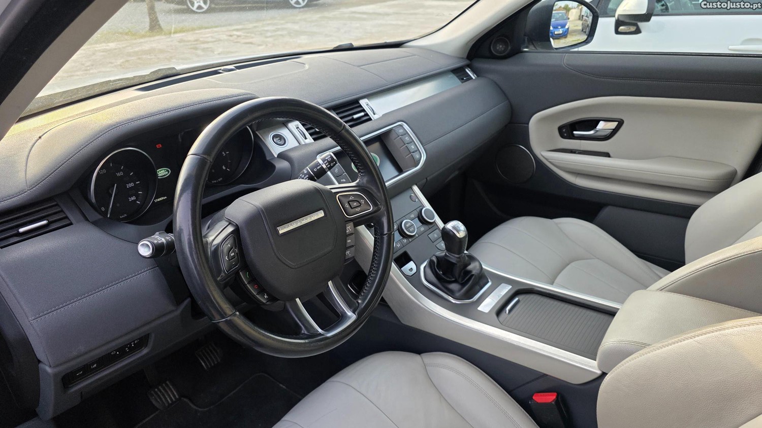 Land Rover Evoque 2.0 TD4 150cv — fotografia 8
