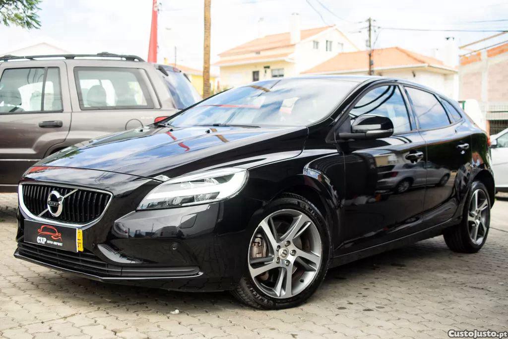 Volvo V40 2.0 d2 inscription geartronic — fotografia 12