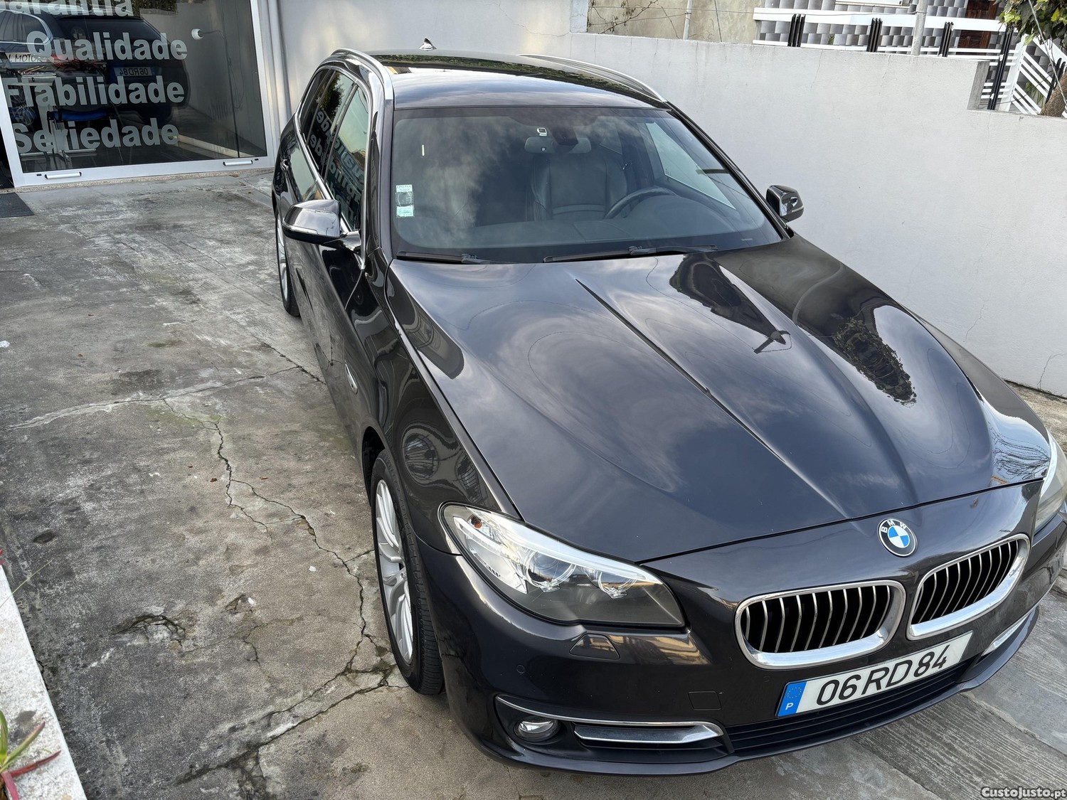 BMW 520 D Touring 190cv Line Luxury — fotografia 10