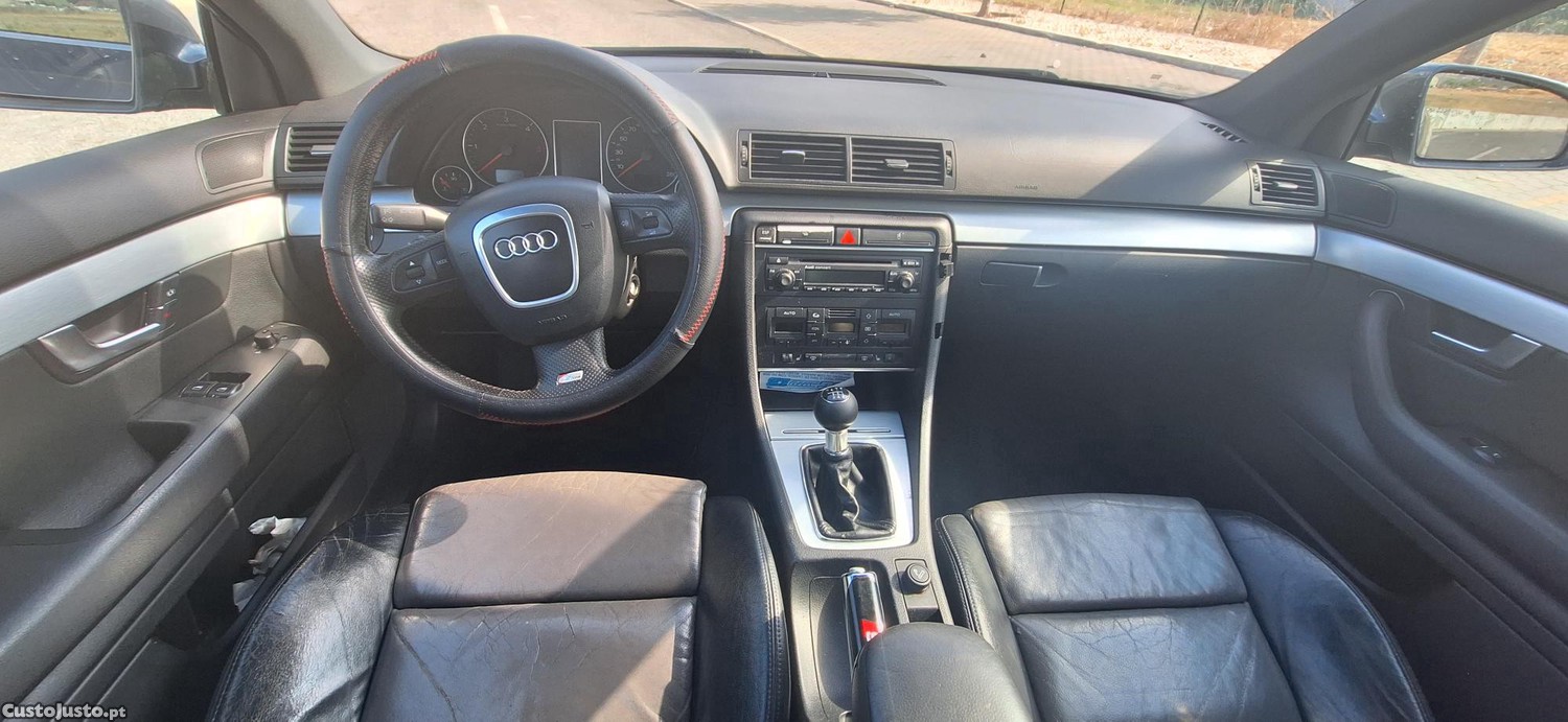 Audi A4 2500cc V6 Sline 180cv - 07 foto 2