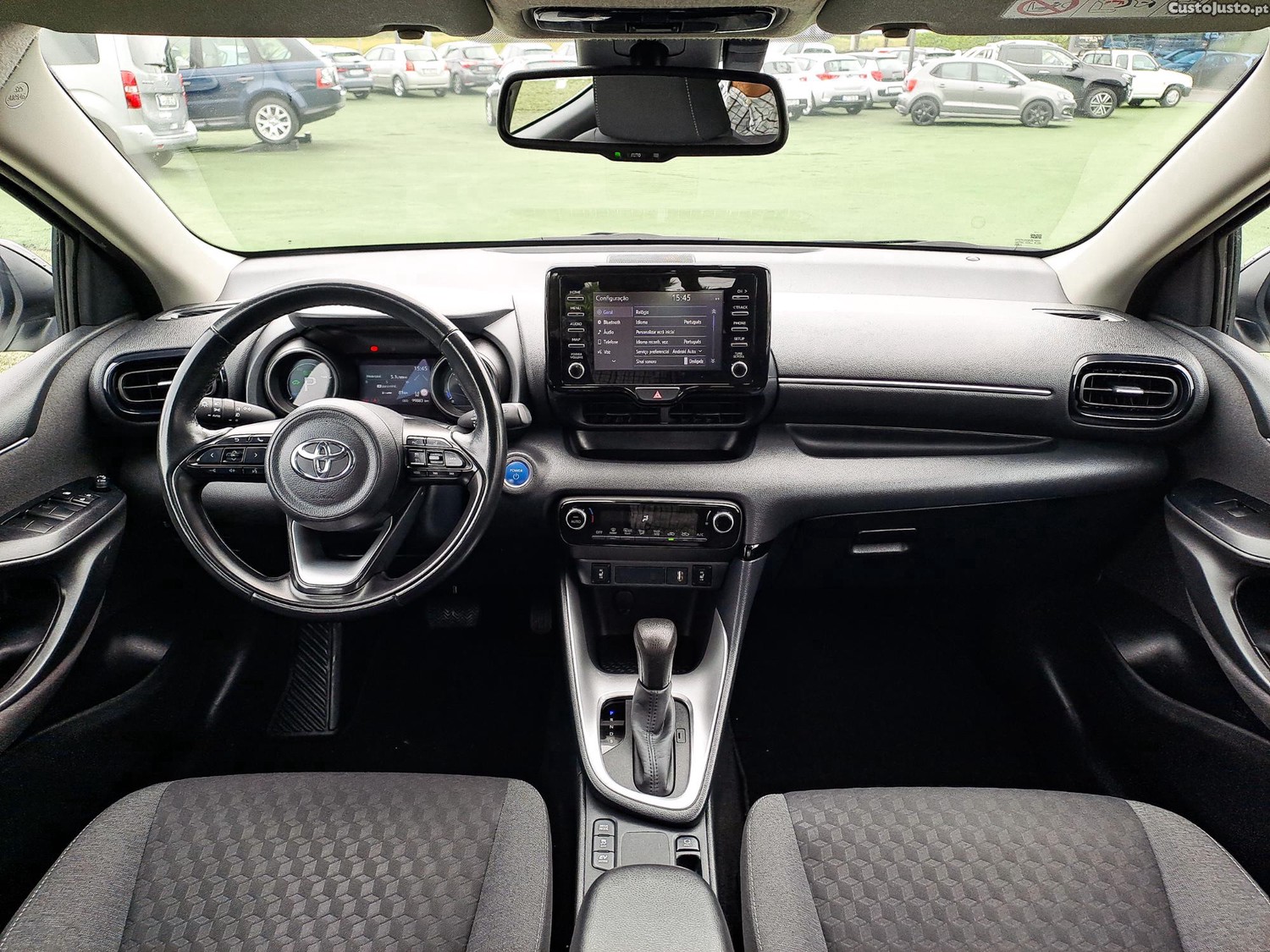 Toyota Yaris 1.5HDF EXCLUSIVE 116CV HIBRIDO/GASOLINA 2022 — fotografia 16