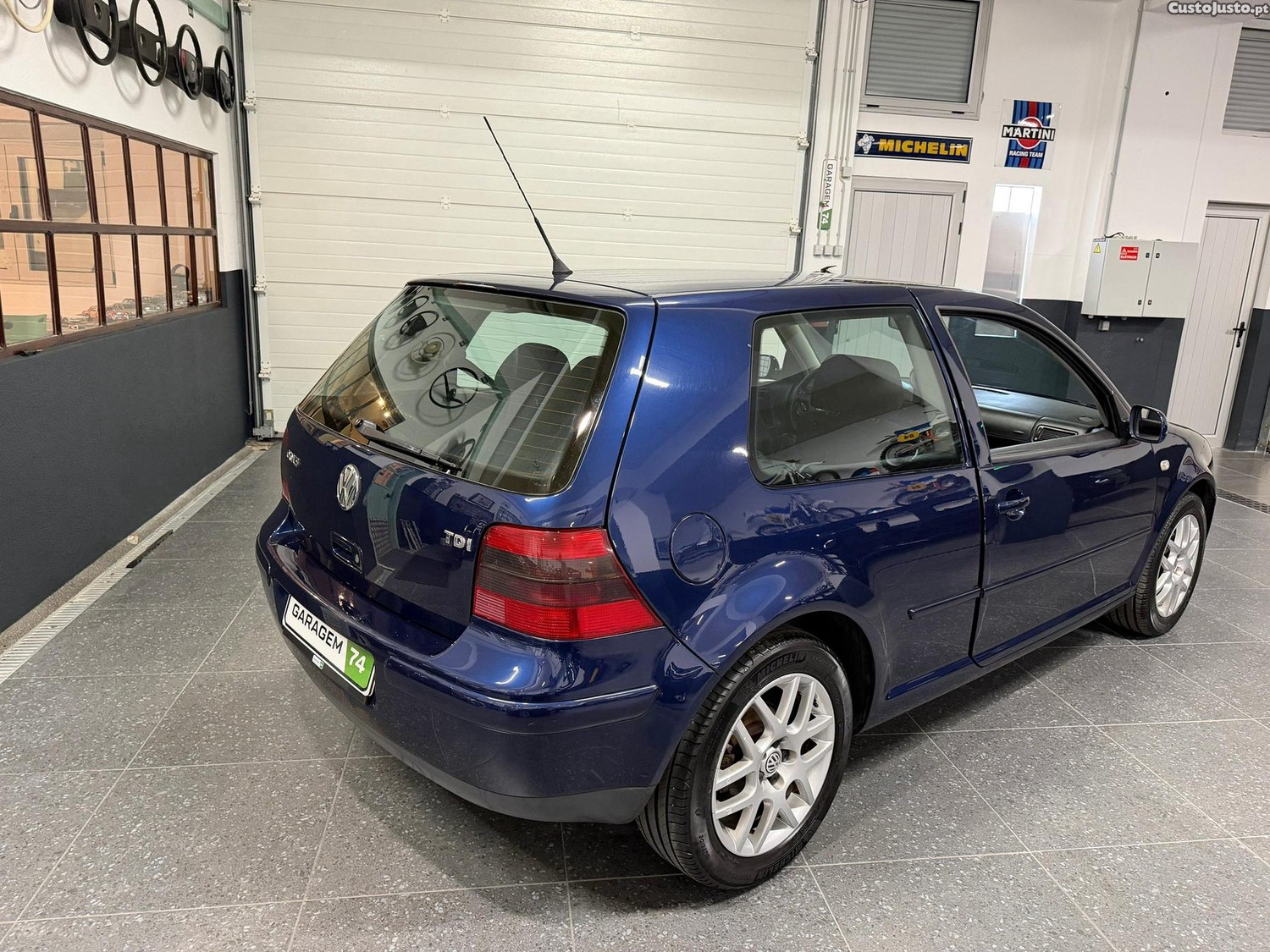 VW Golf 1.9 TDi Sport Pacific - 03 foto 2