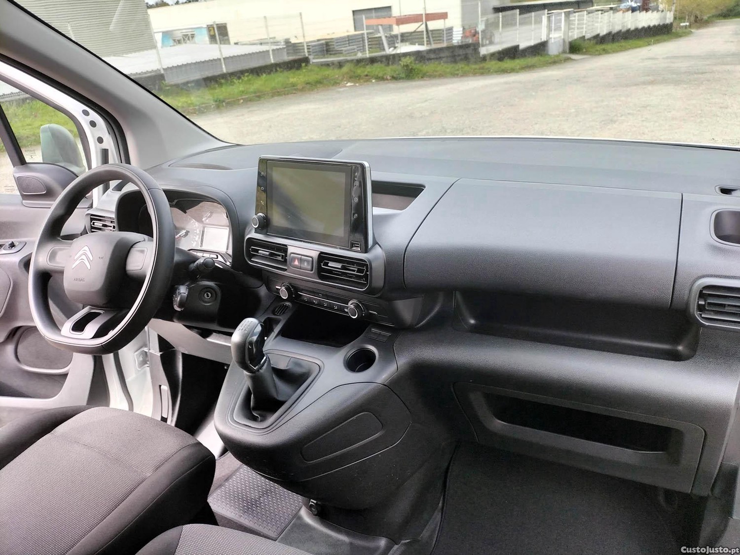 Citroën Berlingo 1.5HDI 100cv c/GPS — fotografia 8