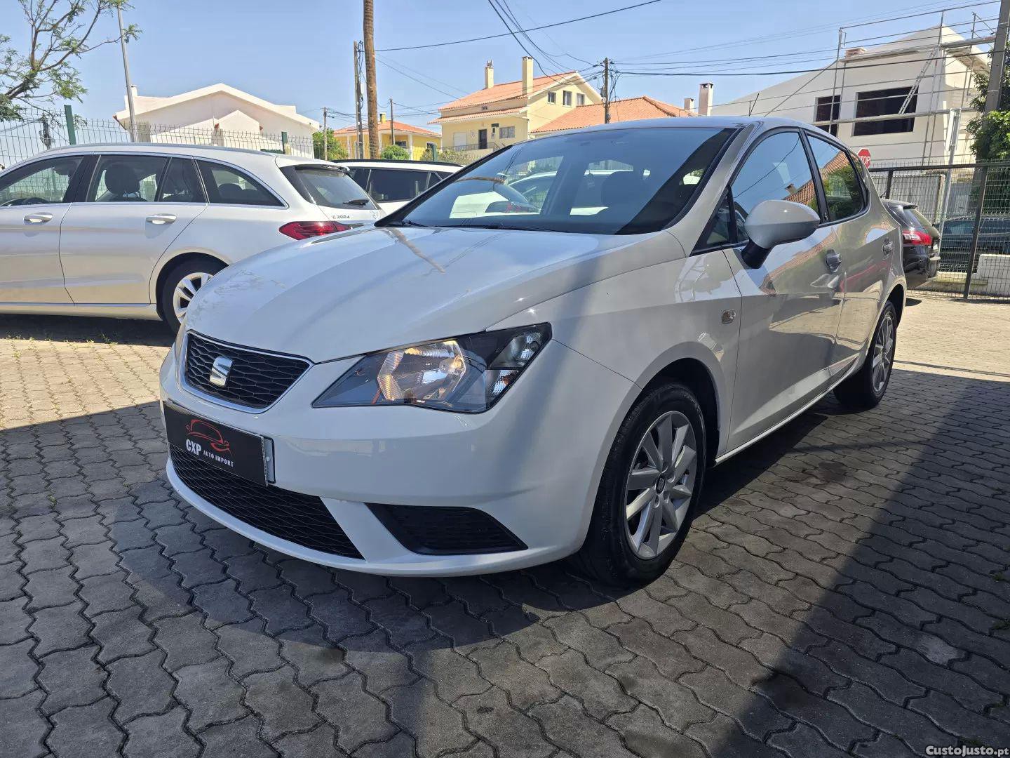 SEAT Ibiza 1.4 tdi reference — fotografia 12