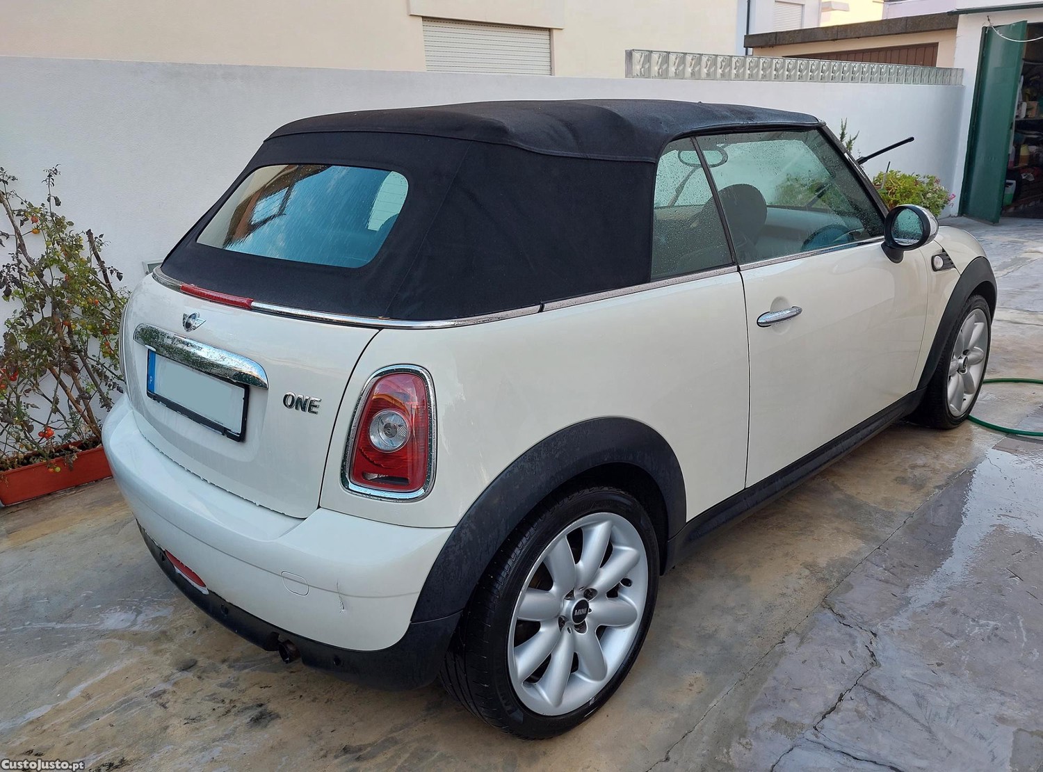 MINI One Cabrio - 11 — photo 2